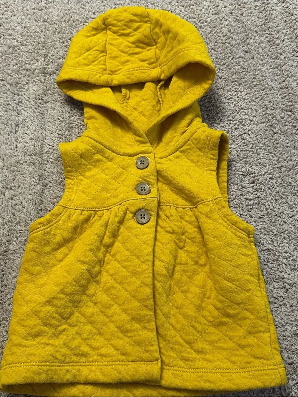 💛 Carter’s Quilted Hooded Vest | Mustard Yellow | 9M ✨